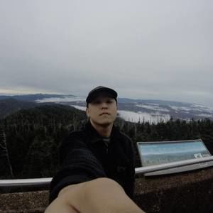 Meet your Posher, Chung